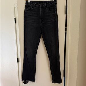 MOTHER High waisted Rascal Ankle Snip it Black with Raw Hem size 27